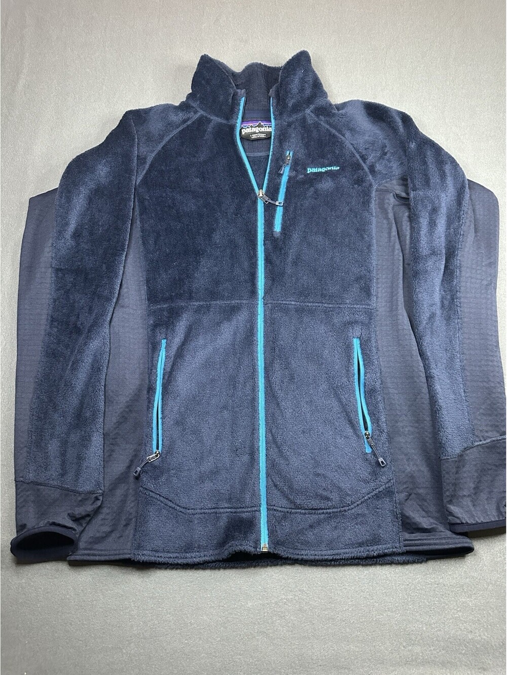Patagonia R2 High Loft Full Zip Black, Size L, Polartec, Outdoors, Mens, Blue